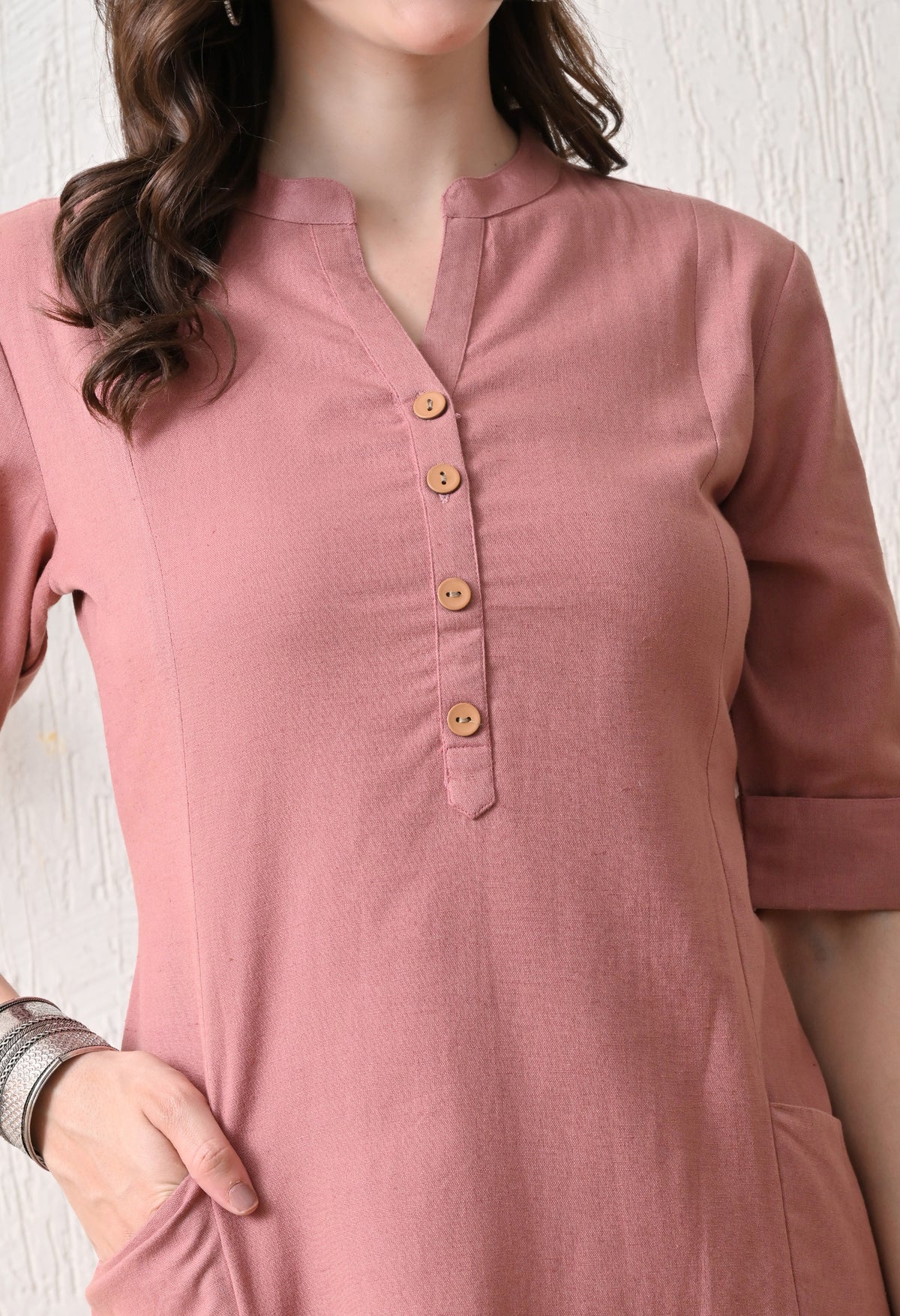 Rang-e-Gulab Straight Kurti