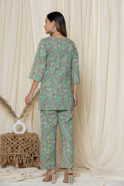 Green Cotton Printed Night Suits