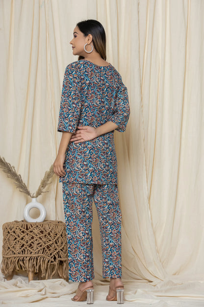Blue Small Paisley Cotton Printed Night Suit