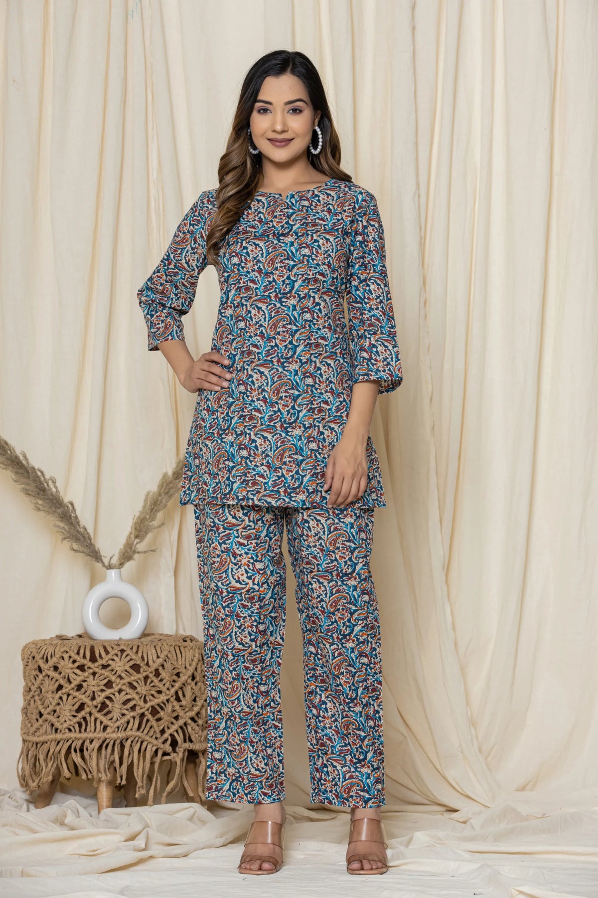 Blue Small Paisley Cotton Printed Night Suit