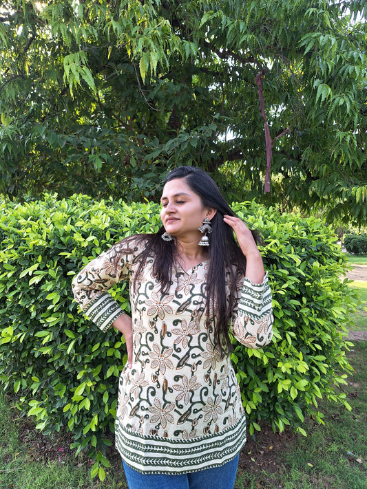 GulPankh Short kurti