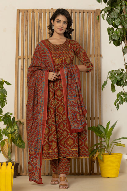 Sienna Ogee Printed Ankarakli Kurta Pant set with Dupataa