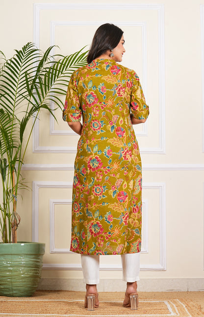 Satrangi Saaz Kurti