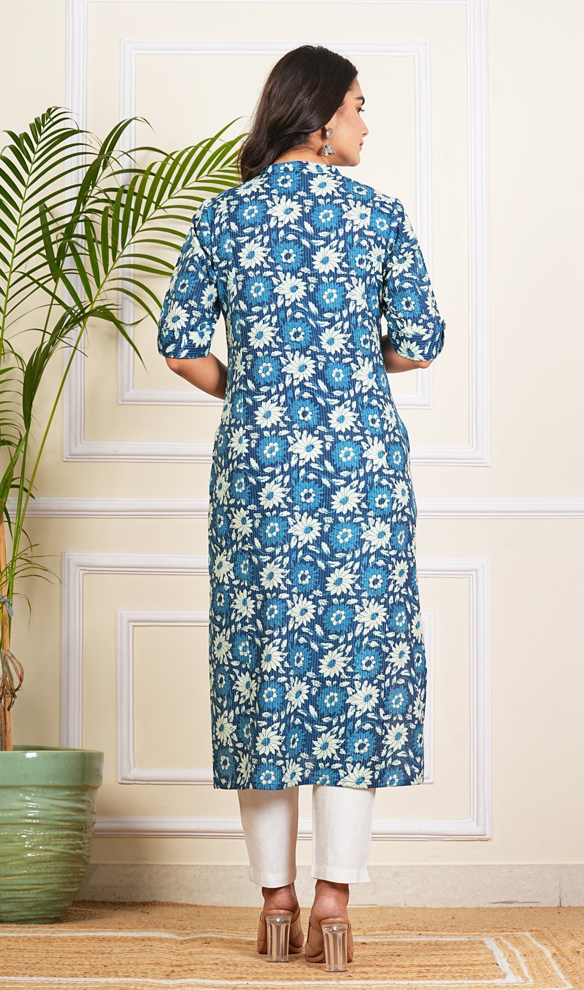 Neel Baag Kurti