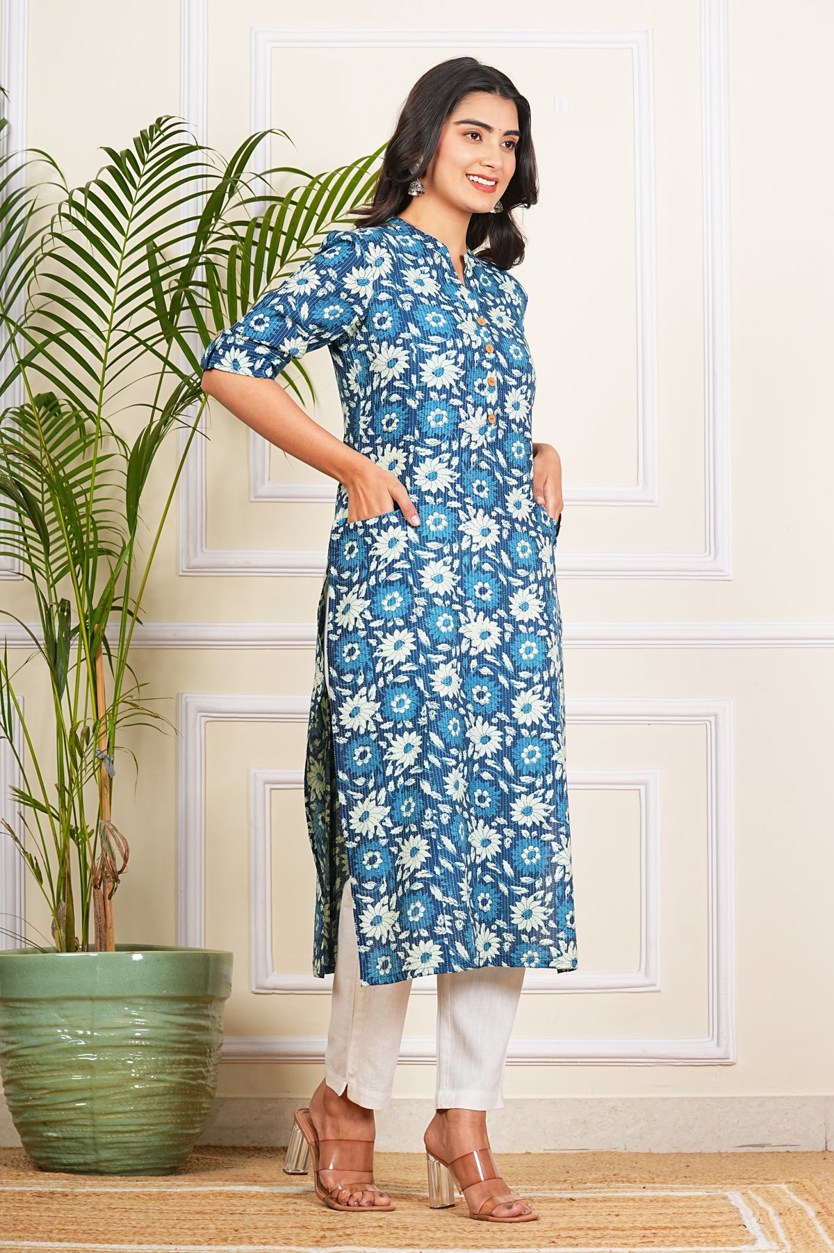 Neel Baag Kurti