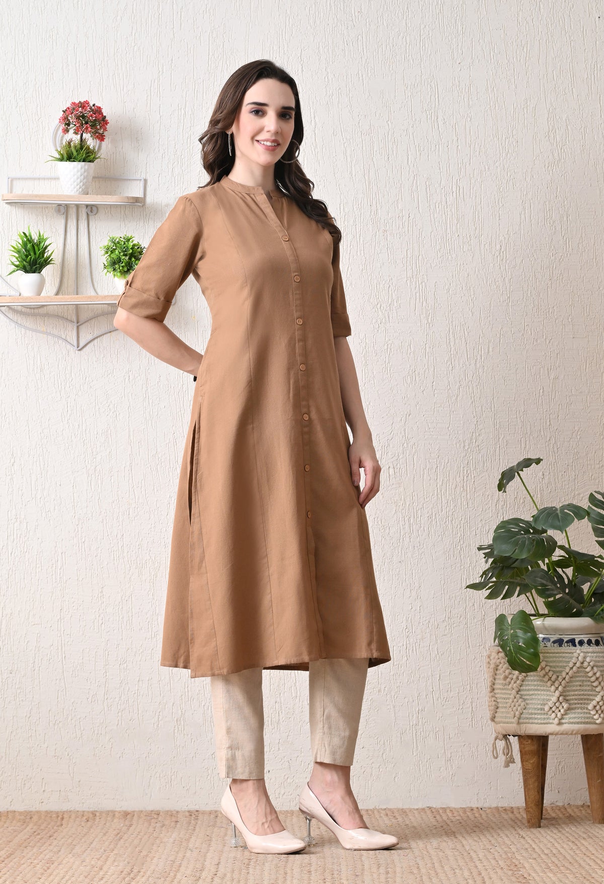 Sunehri Dhara Kurti