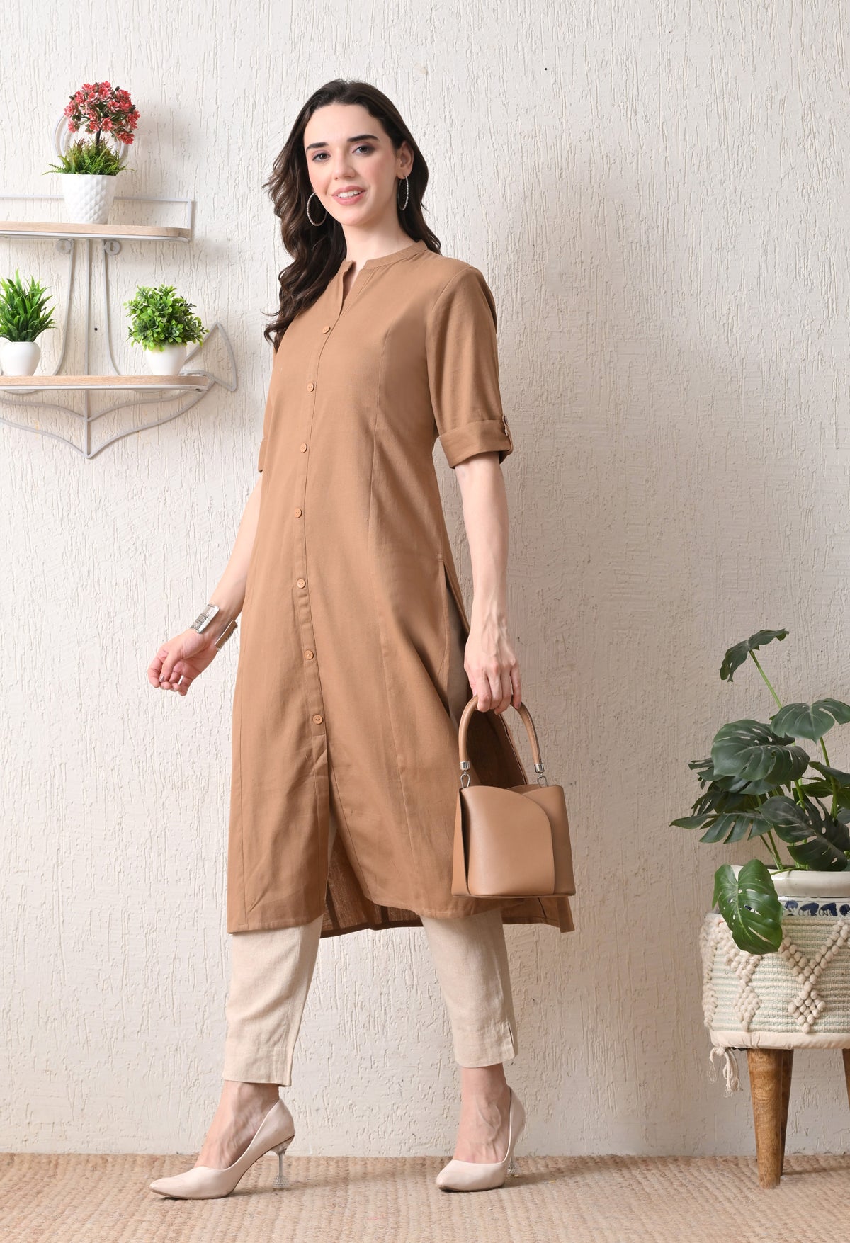 Sunehri Dhara Kurti