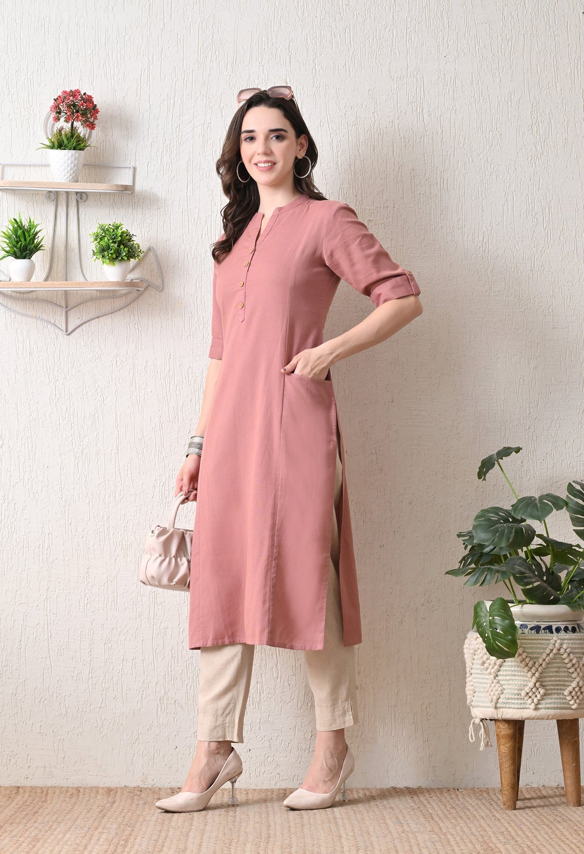 Rang-e-Gulab Straight Kurti