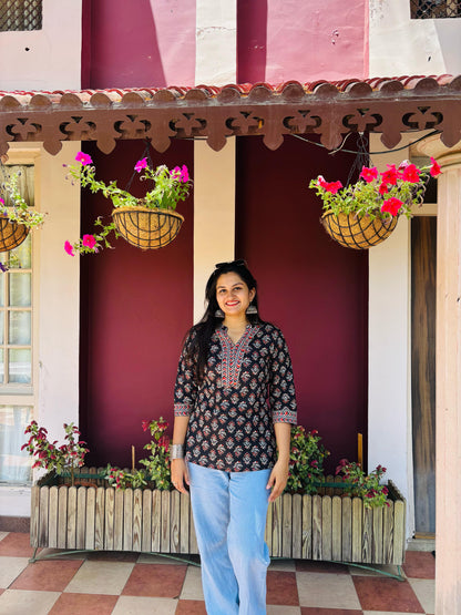 Kaaviri cotton short kurti