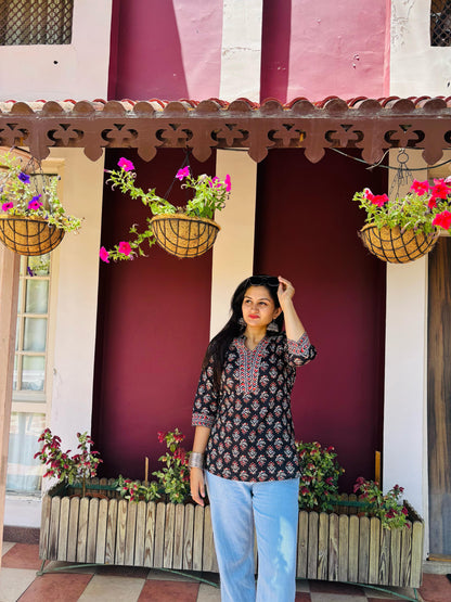 Kaaviri cotton short kurti
